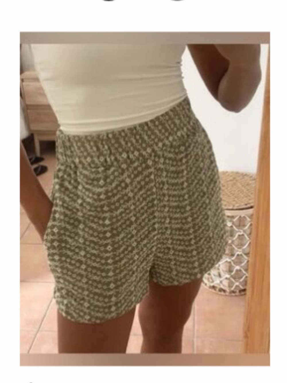 Zara, light khaki, EMBROIDERED EYELET SHORTS, Small